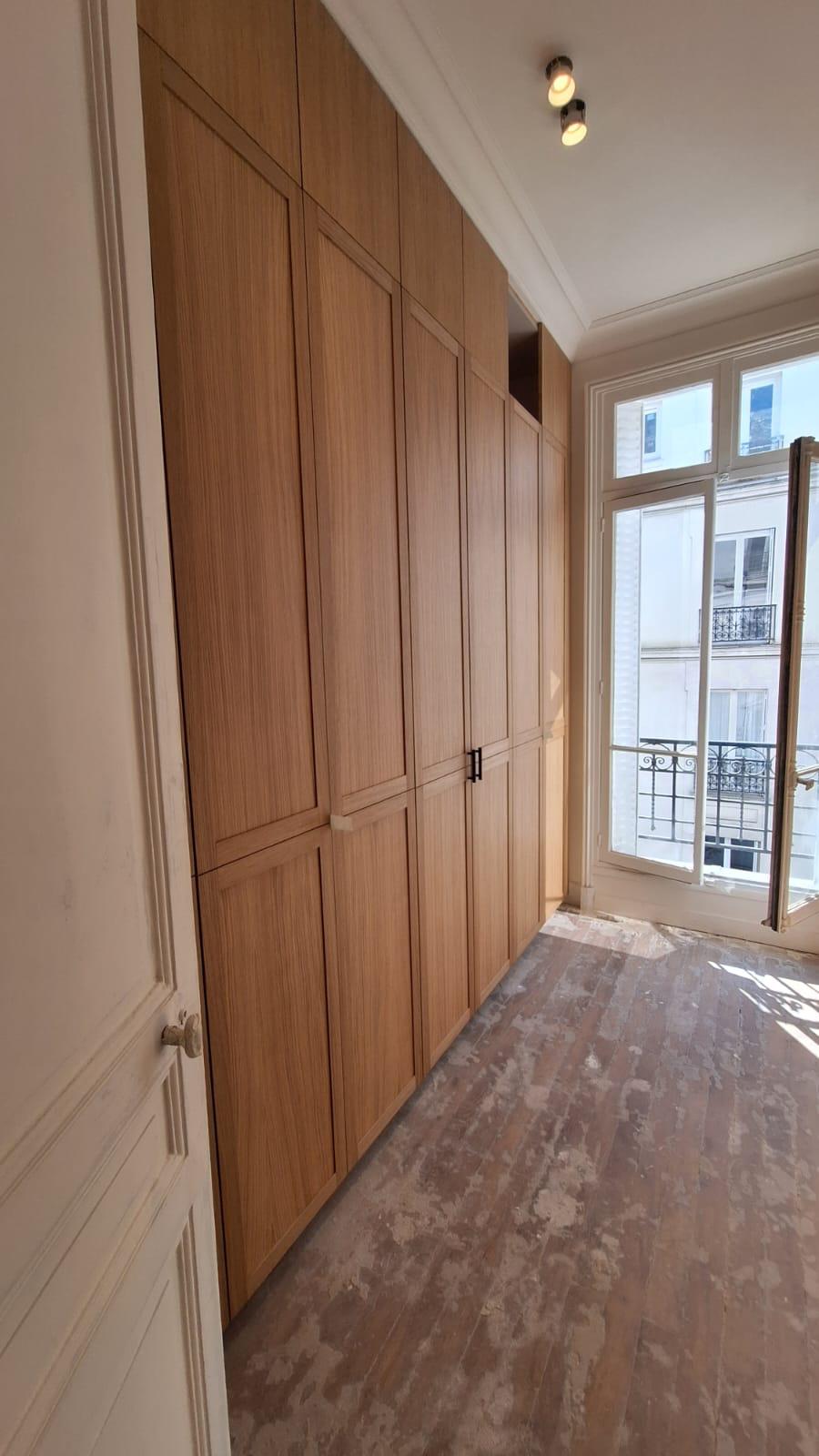 Dressing chêne, appartement haussmannien